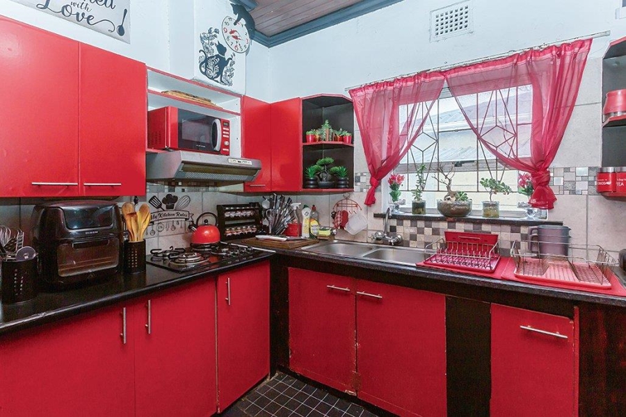2 Bedroom Property for Sale in Brooklyn Western Cape